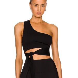 Le Ore Wrap Top